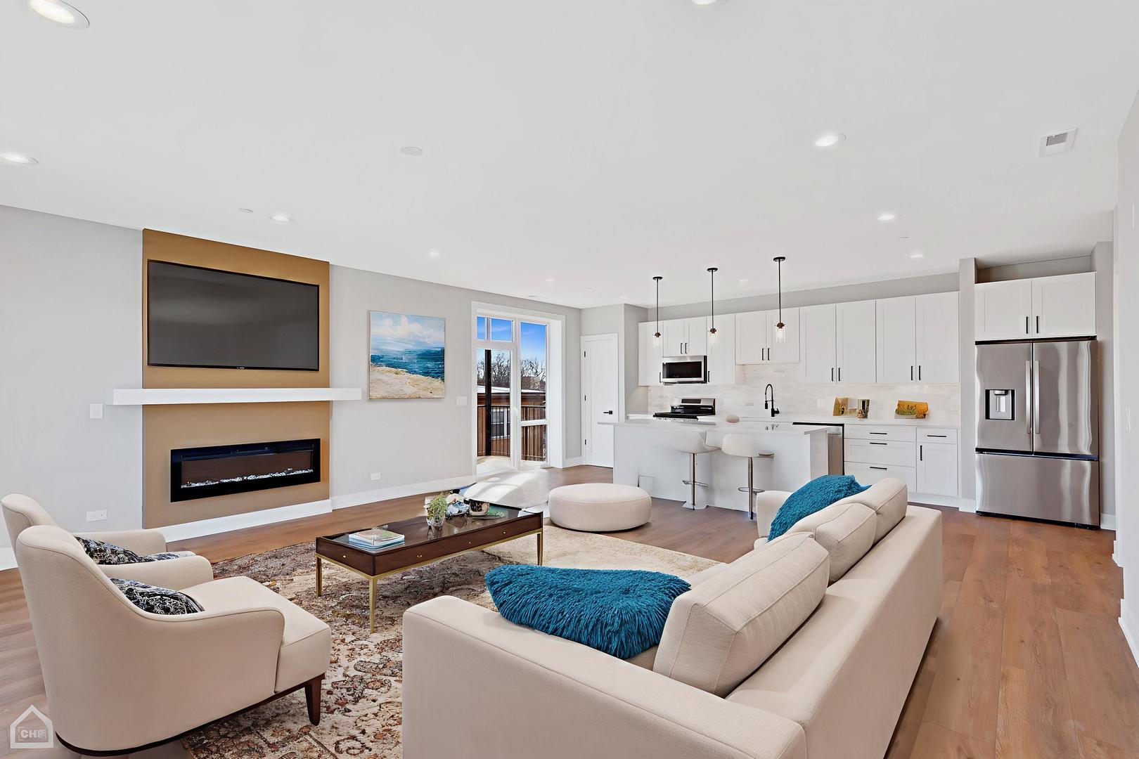 8631 W Grand Avenue #4W, River Grove, IL