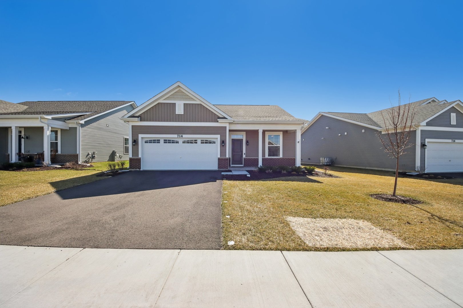 714 Alberta Avenue, Oswego, IL