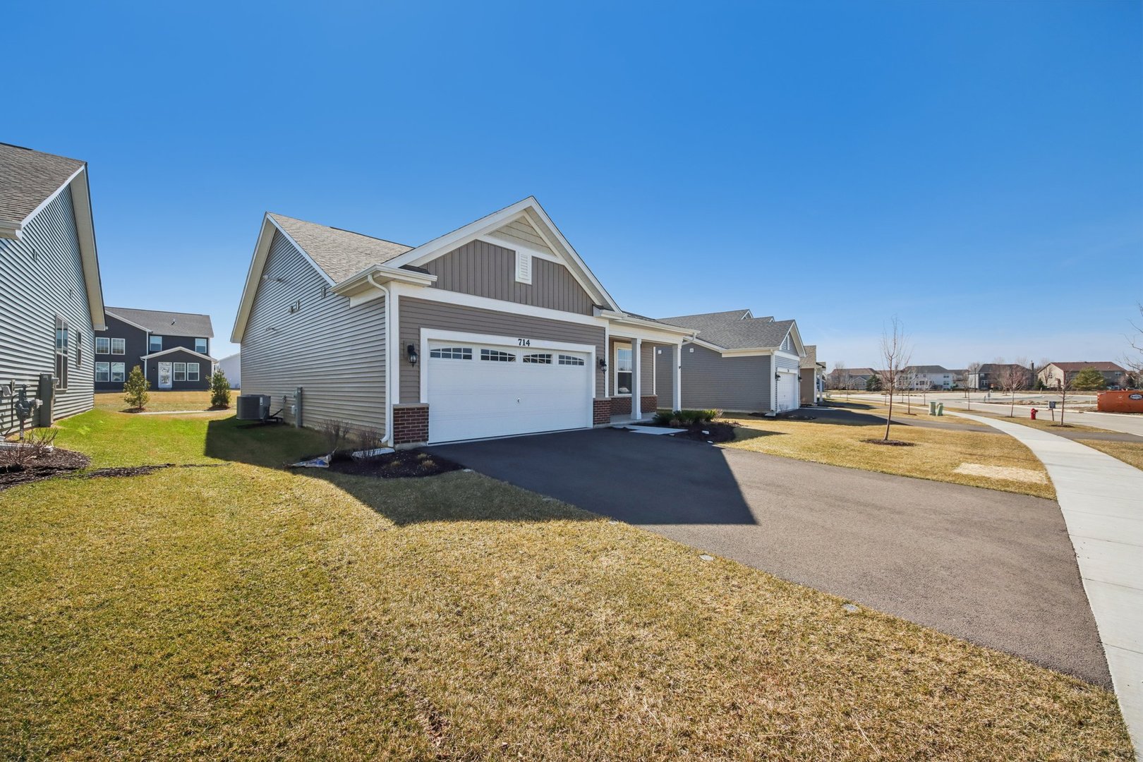 714 Alberta Avenue, Oswego, IL