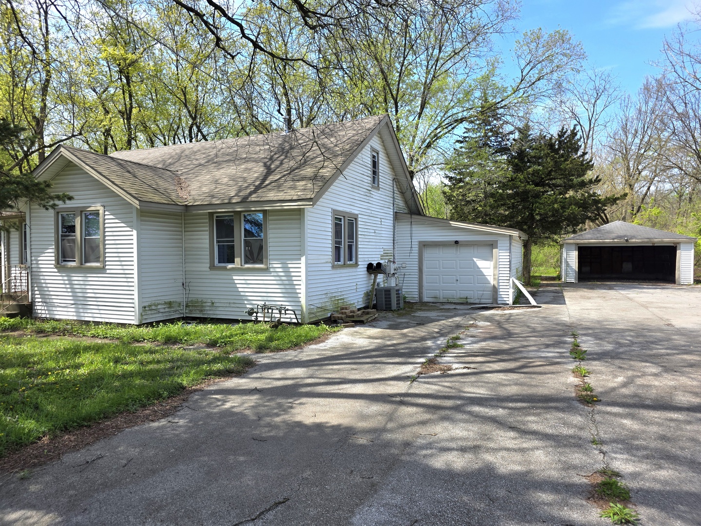 18106 Sayre Avenue, Tinley Park, IL
