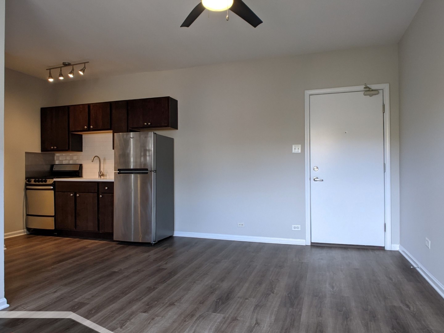1627 N Humboldt Boulevard #3G, Chicago, IL
