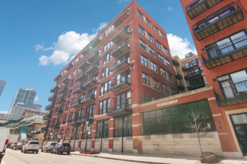 226 N Clinton Street #216, Chicago, IL