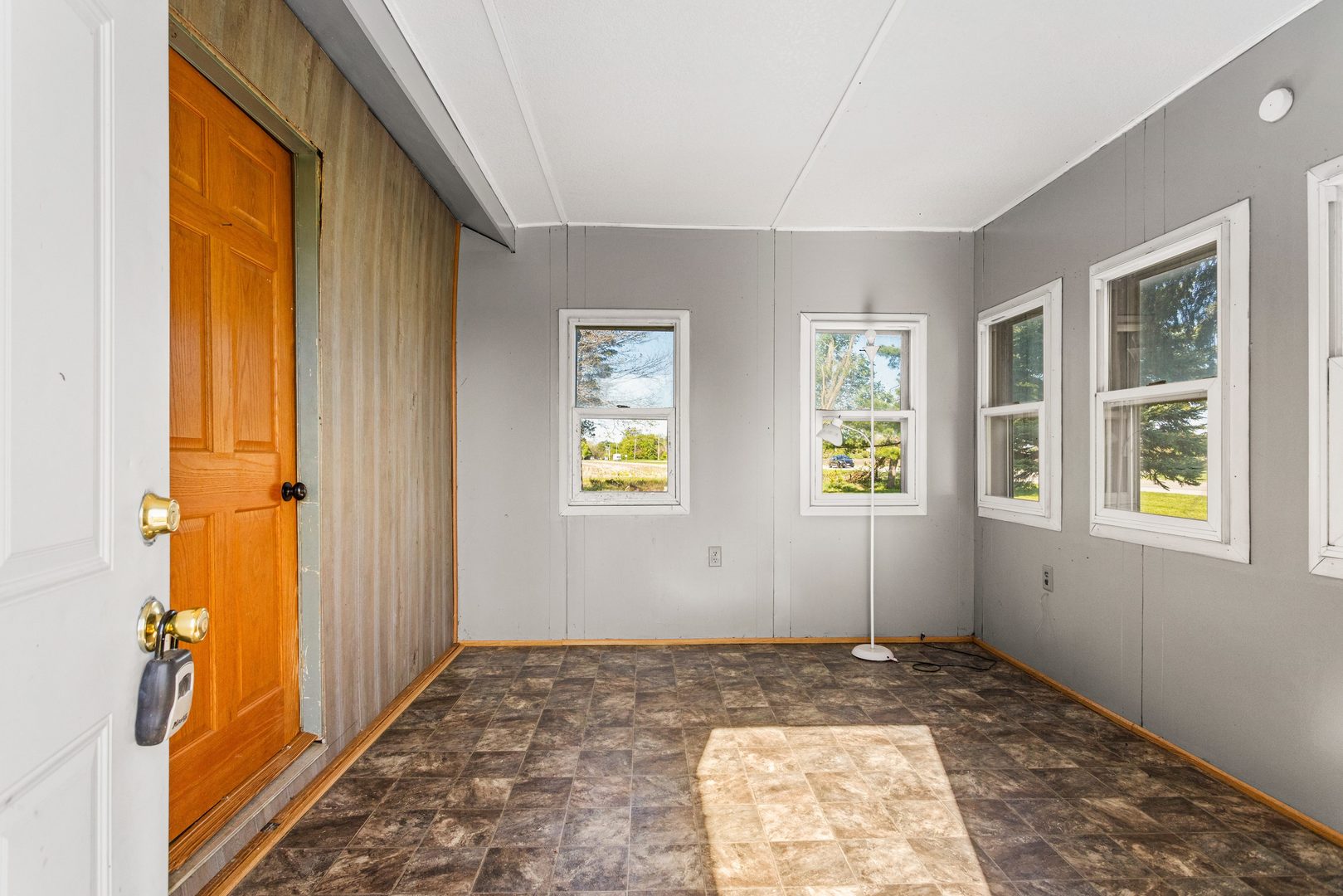 9032 US Route 150, Oakwood, IL