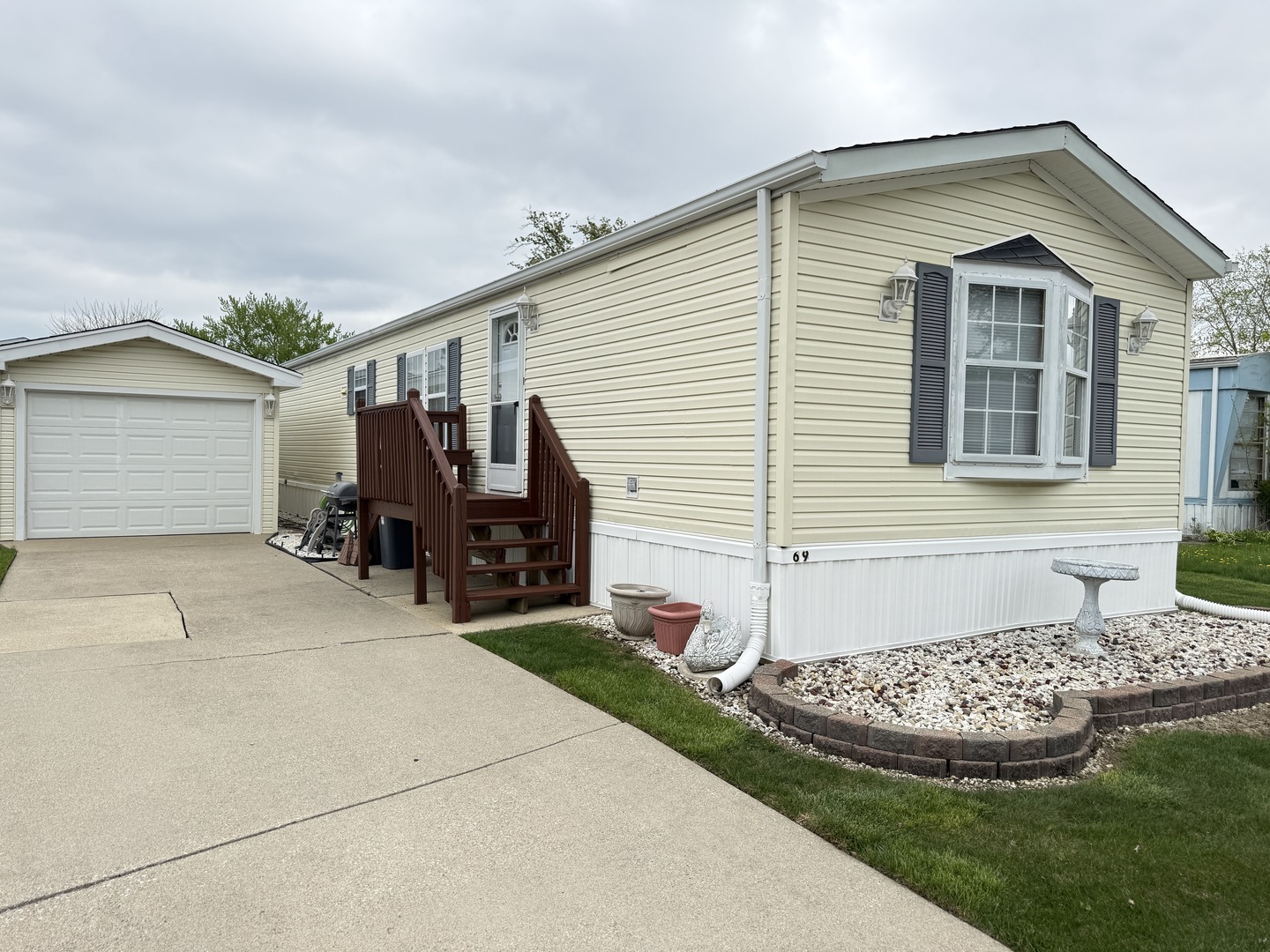 69 MEADOWLARK Lane, Beecher, IL