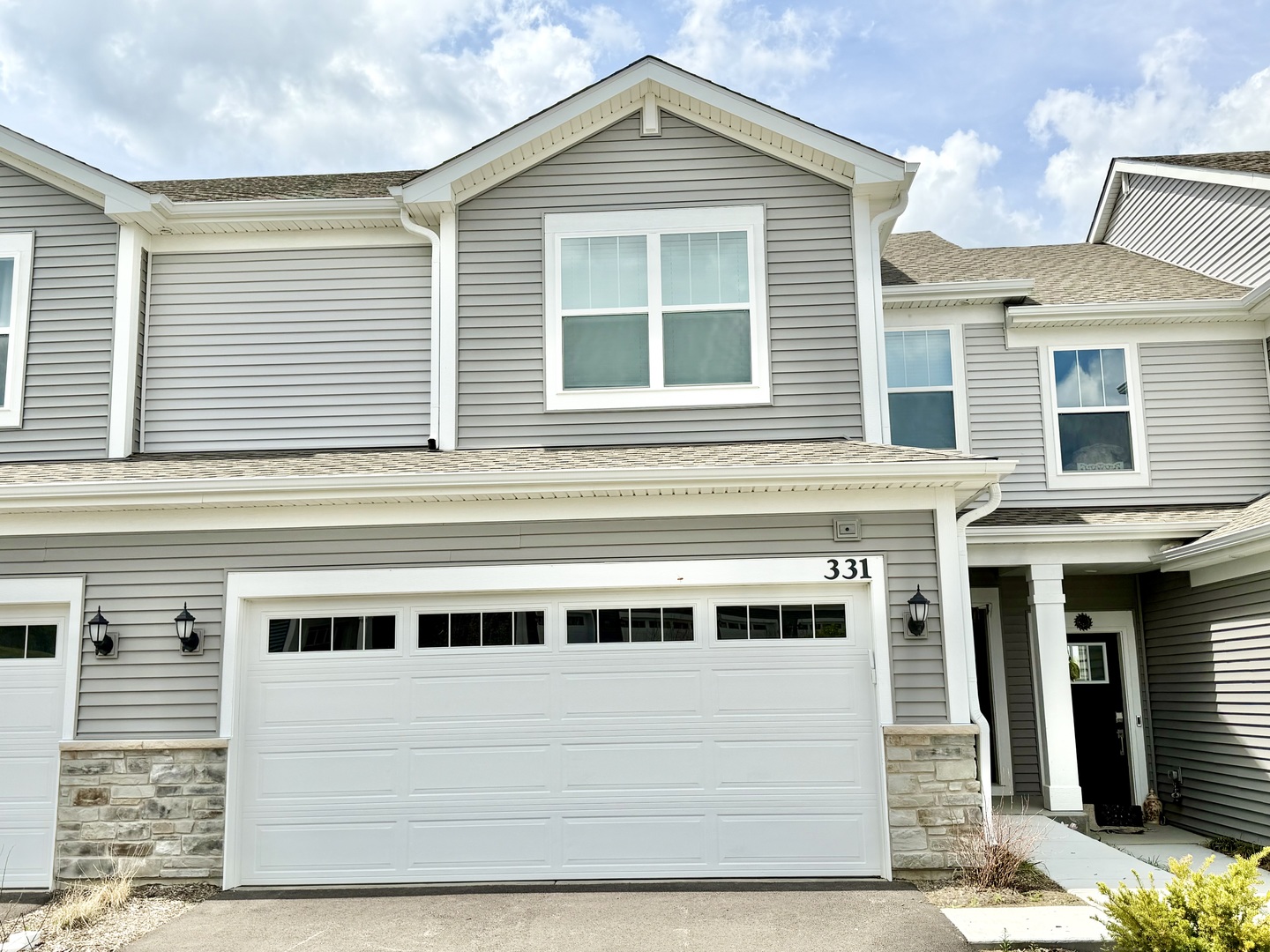 331 Red Oak Circle #304, Volo, IL