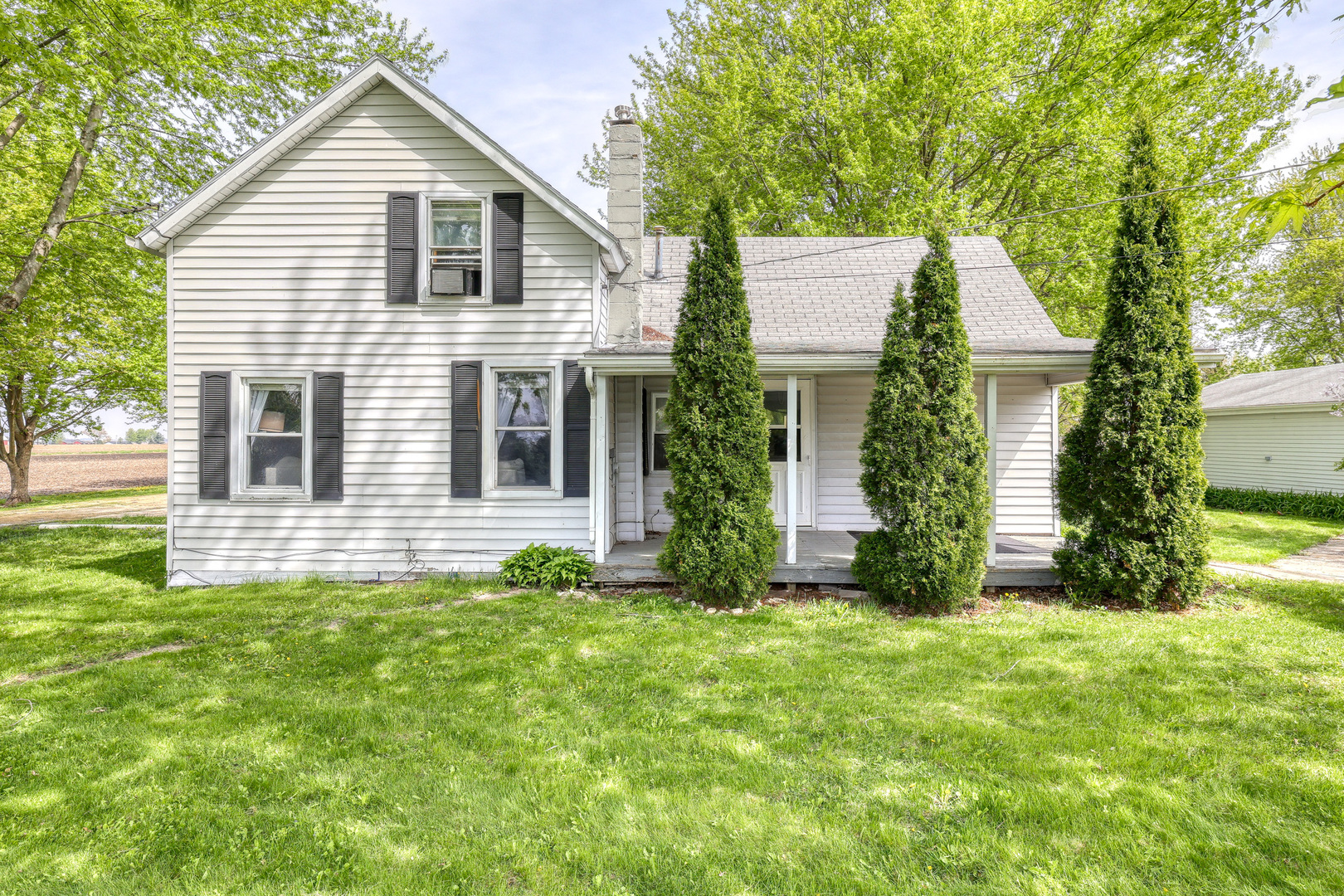150 2nd Street, Kingston, IL
