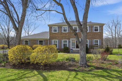 5 Middlebury Lane, Lincolnshire, IL