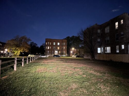 5715 S Calumet Avenue, Chicago, IL