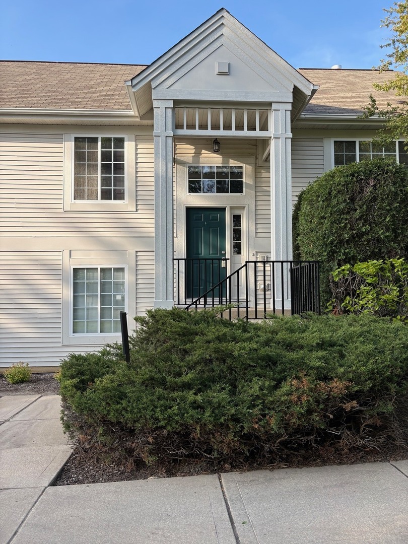 2419 Oakfield Court #2419, Aurora, IL