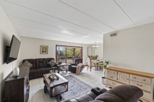 10538 Central Avenue #2S, Chicago Ridge, IL