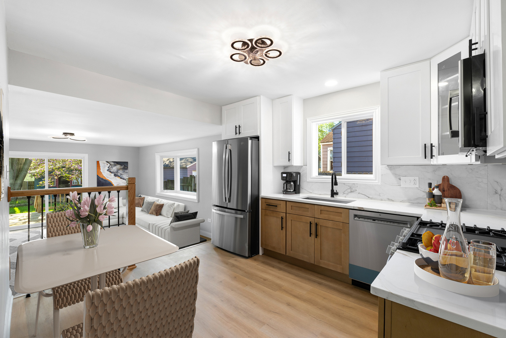 22 N 12th Street, St. Charles, IL