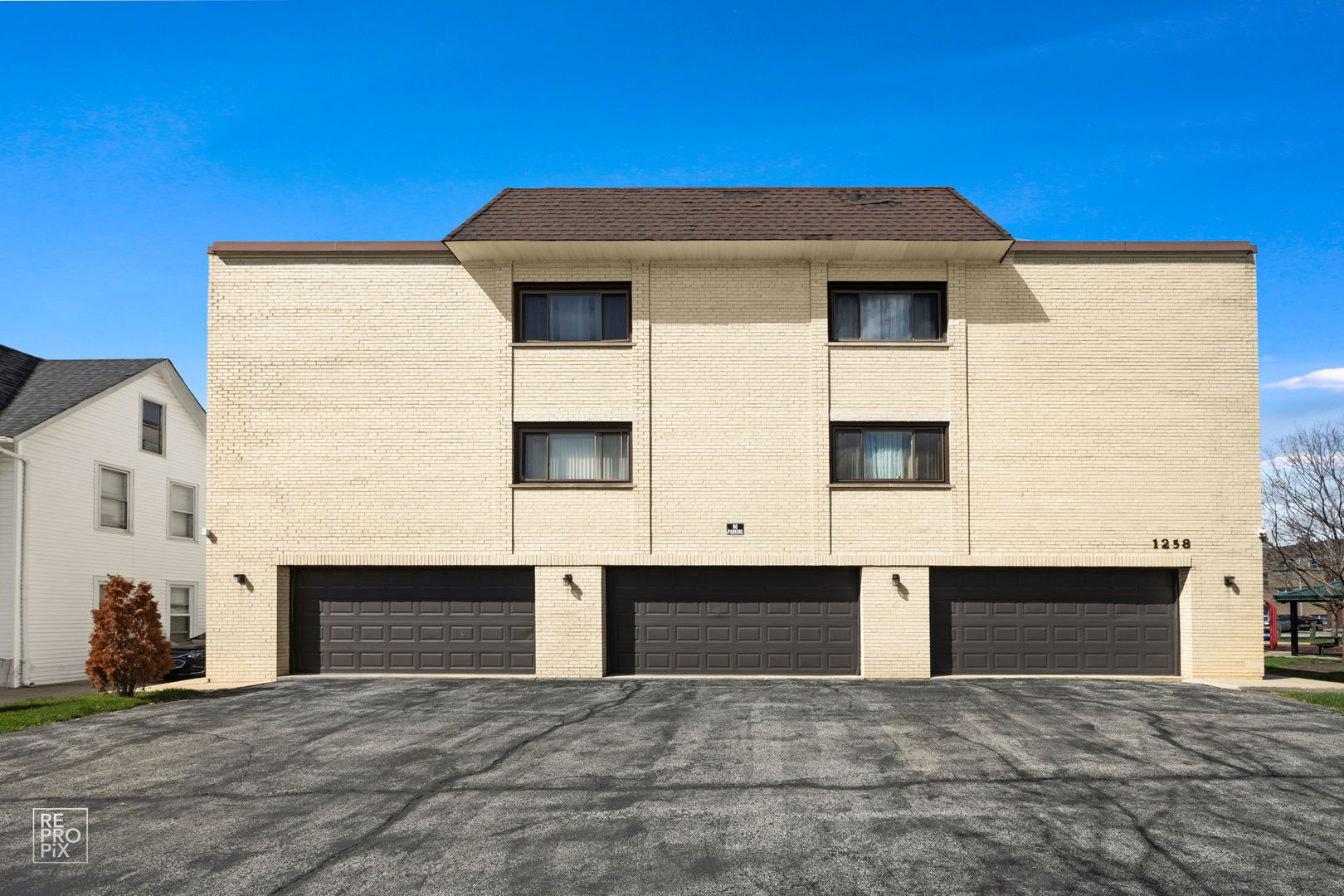 1258 Brown Street #303, Des Plaines, IL