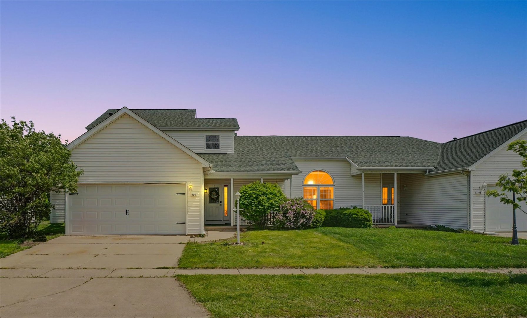 708 Erin Drive, Champaign, IL