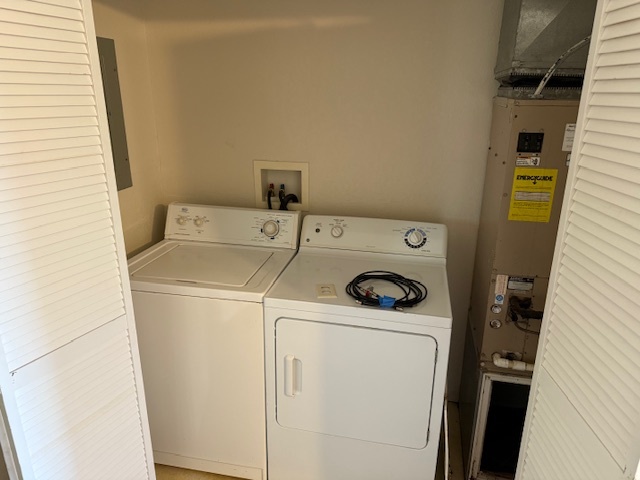 312 E HESTER Street, Carbondale, IL