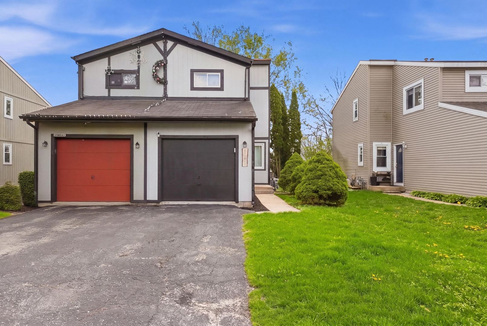 27W051 Cooley Avenue, Winfield, IL