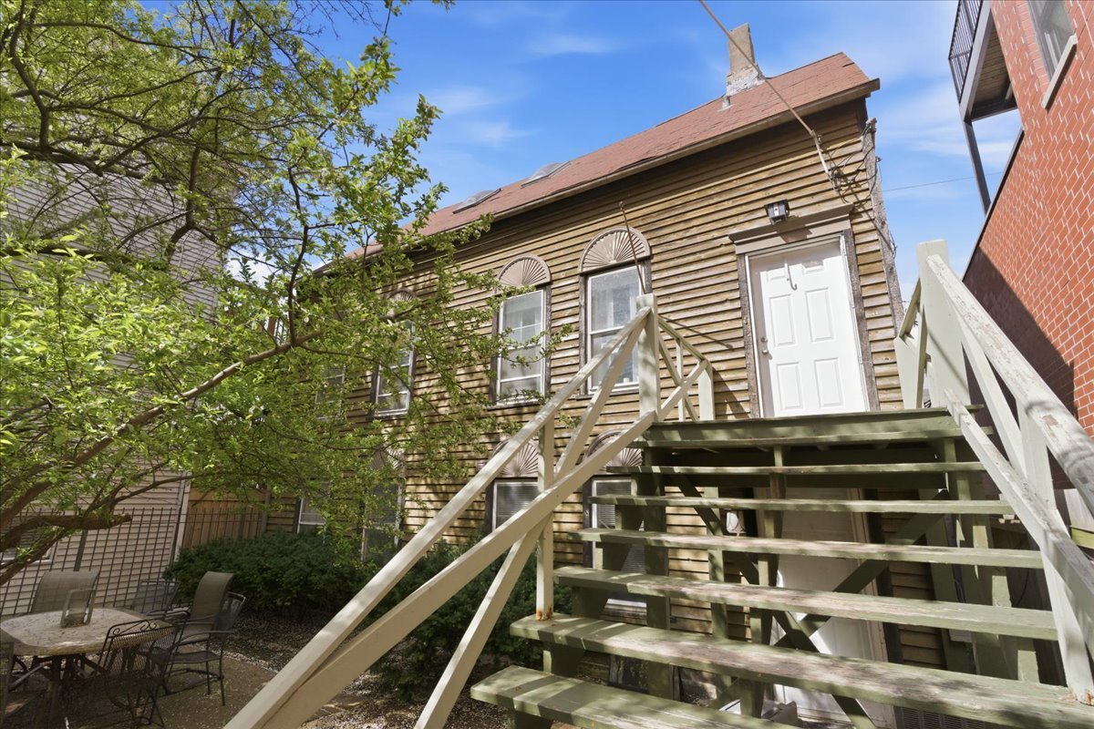 3144 N Southport Avenue #CH2, Chicago, IL