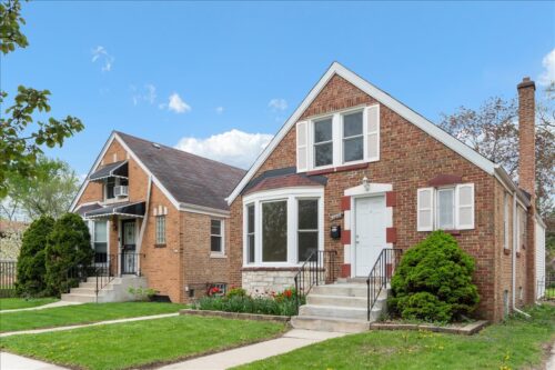 4300 N MULLIGAN Avenue, Chicago, IL