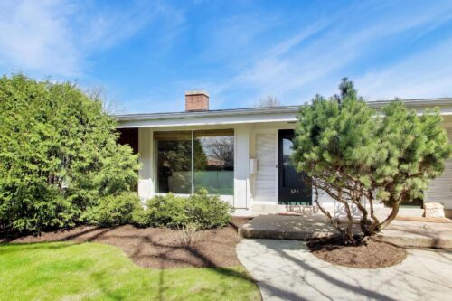 320 Linden Avenue, Wilmette, IL