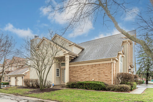 141 Manchester Court, Buffalo Grove, IL