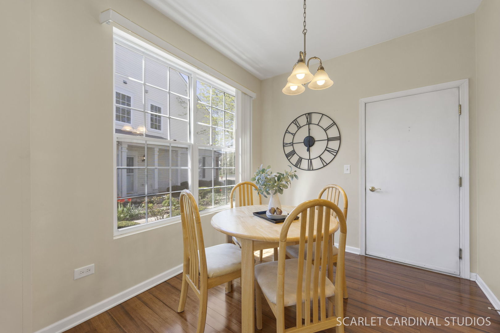 1929 W Crestview Circle, Romeoville, IL