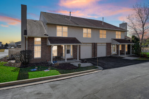 16054 85th Place, Tinley Park, IL