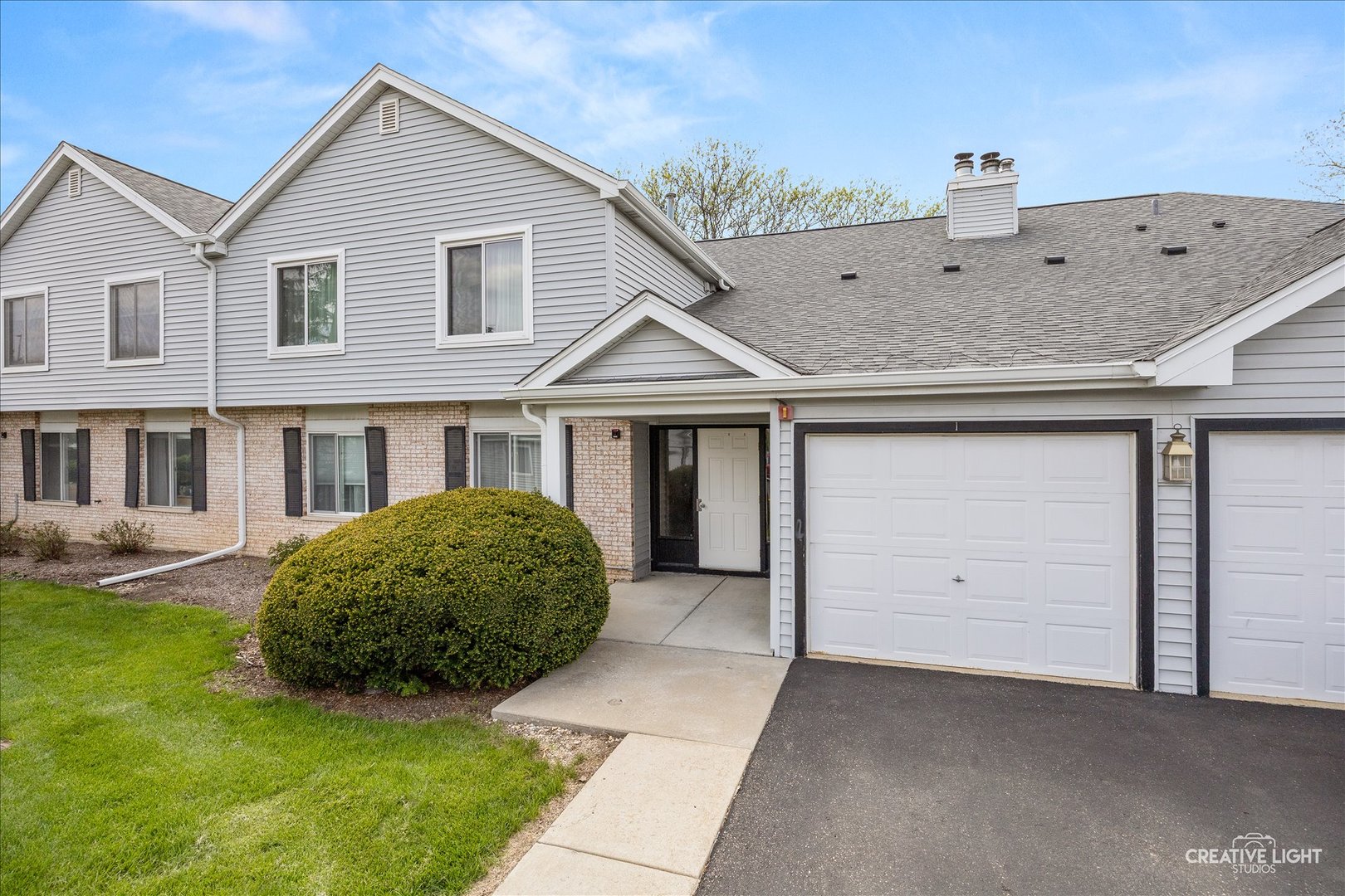 7020 BRIGHTON Court #204, Woodridge, IL