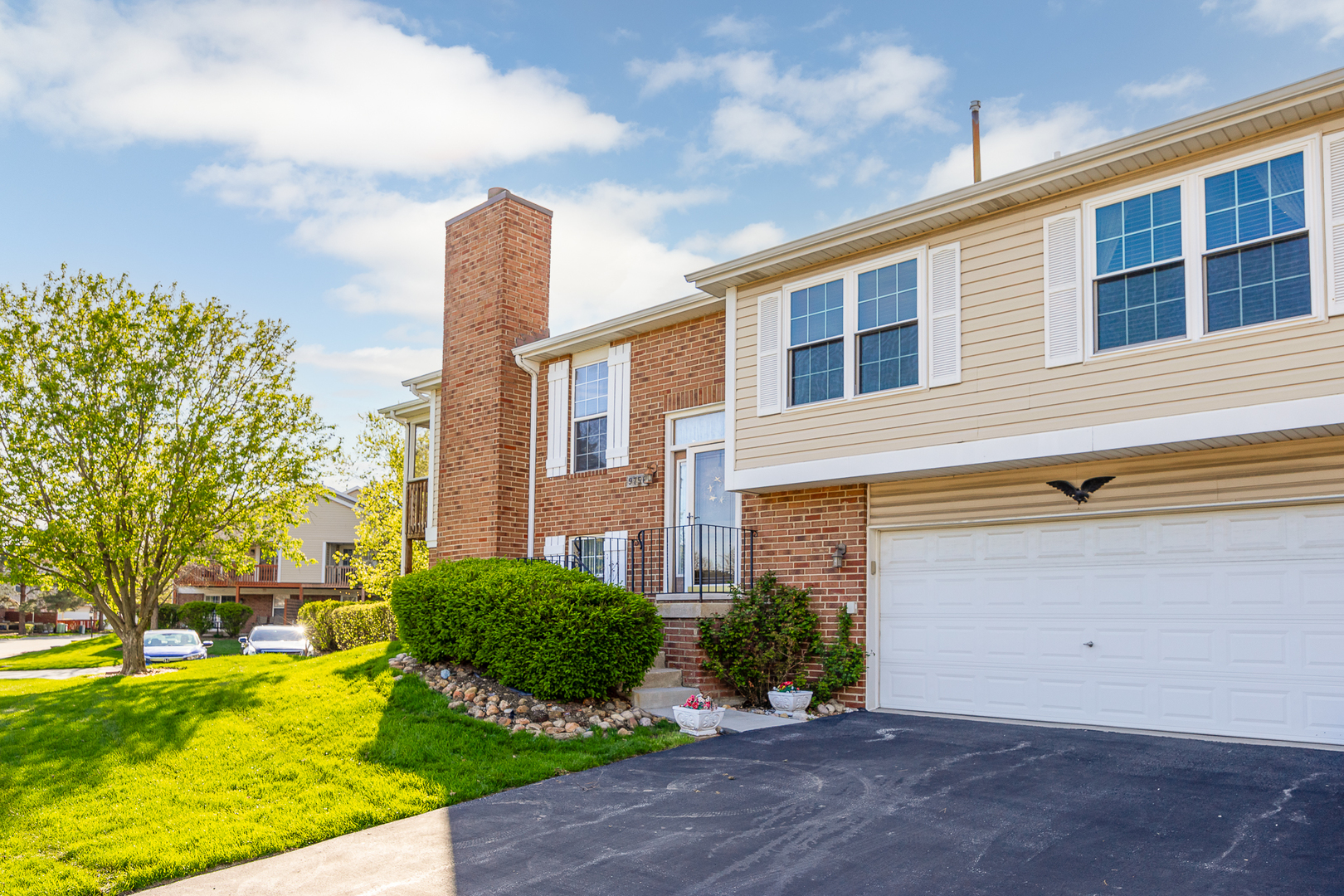 9756 Cambridge Circle, Mokena, IL