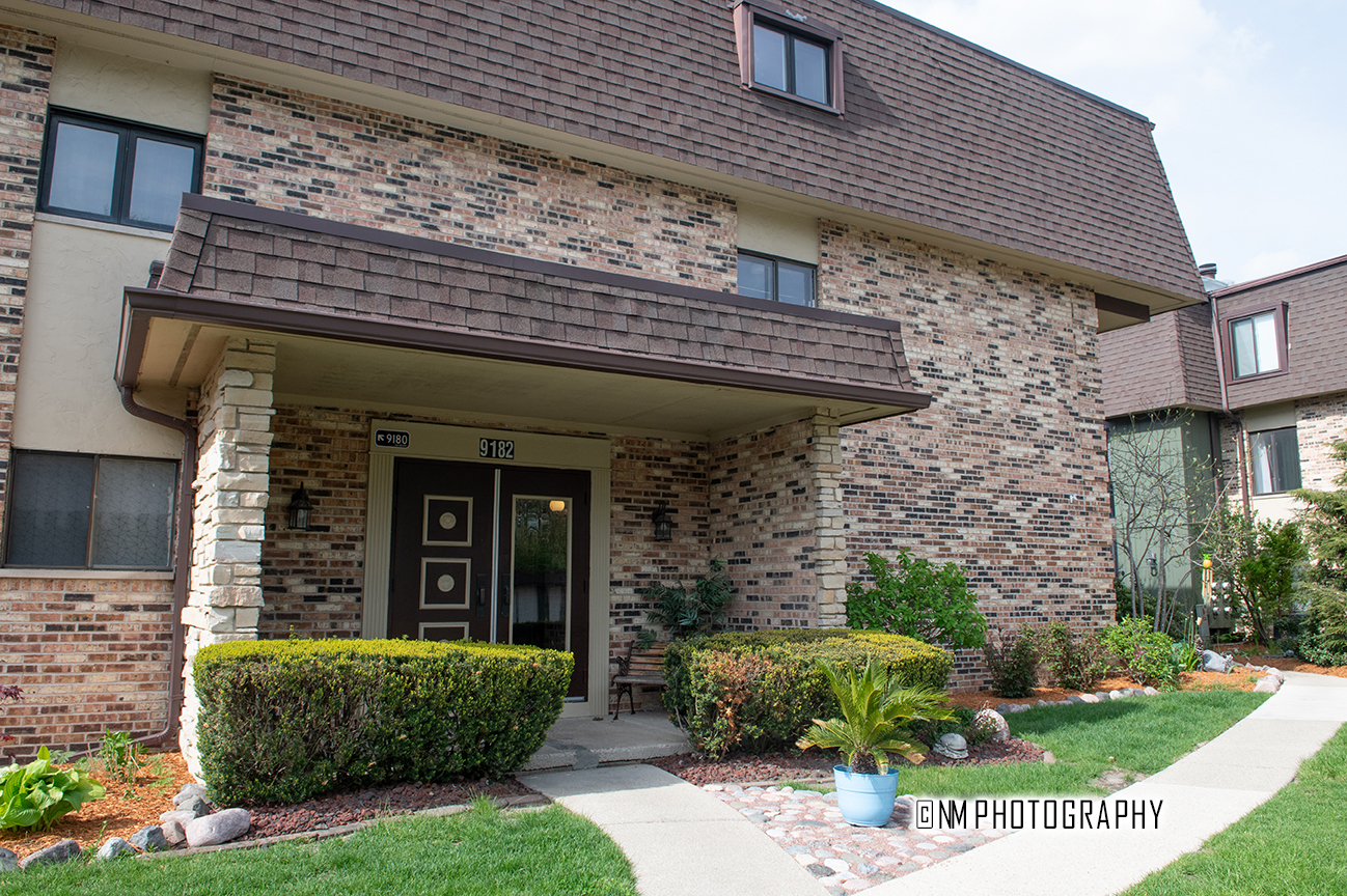 9182 South Road #A, Palos Hills, IL