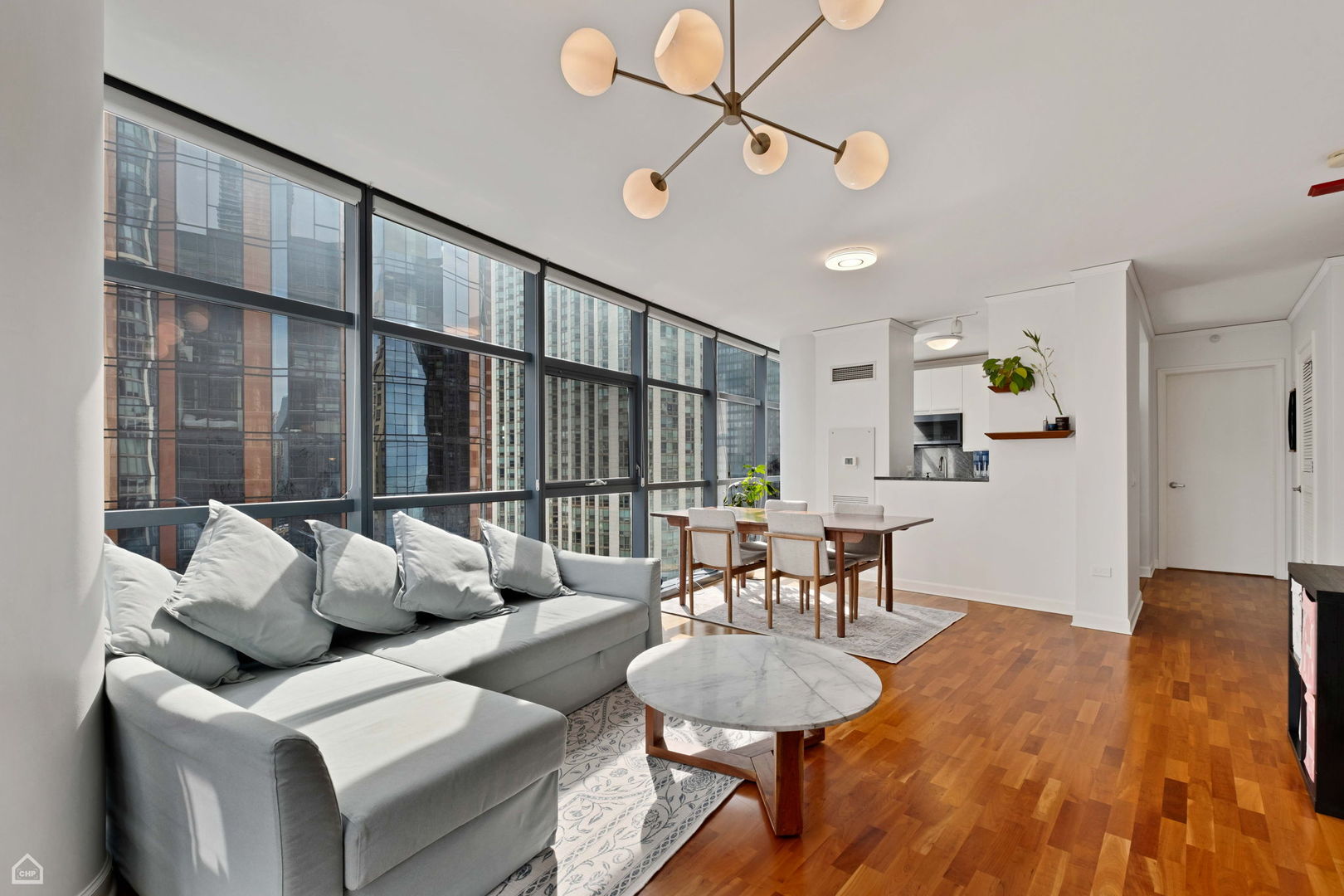 201 N Westshore Drive #2508, Chicago, IL