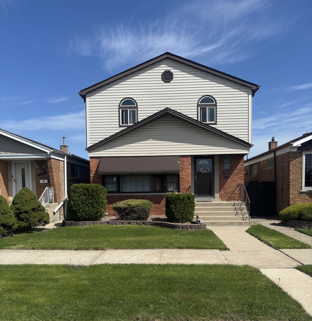 5818 W 60th Street, Chicago, IL