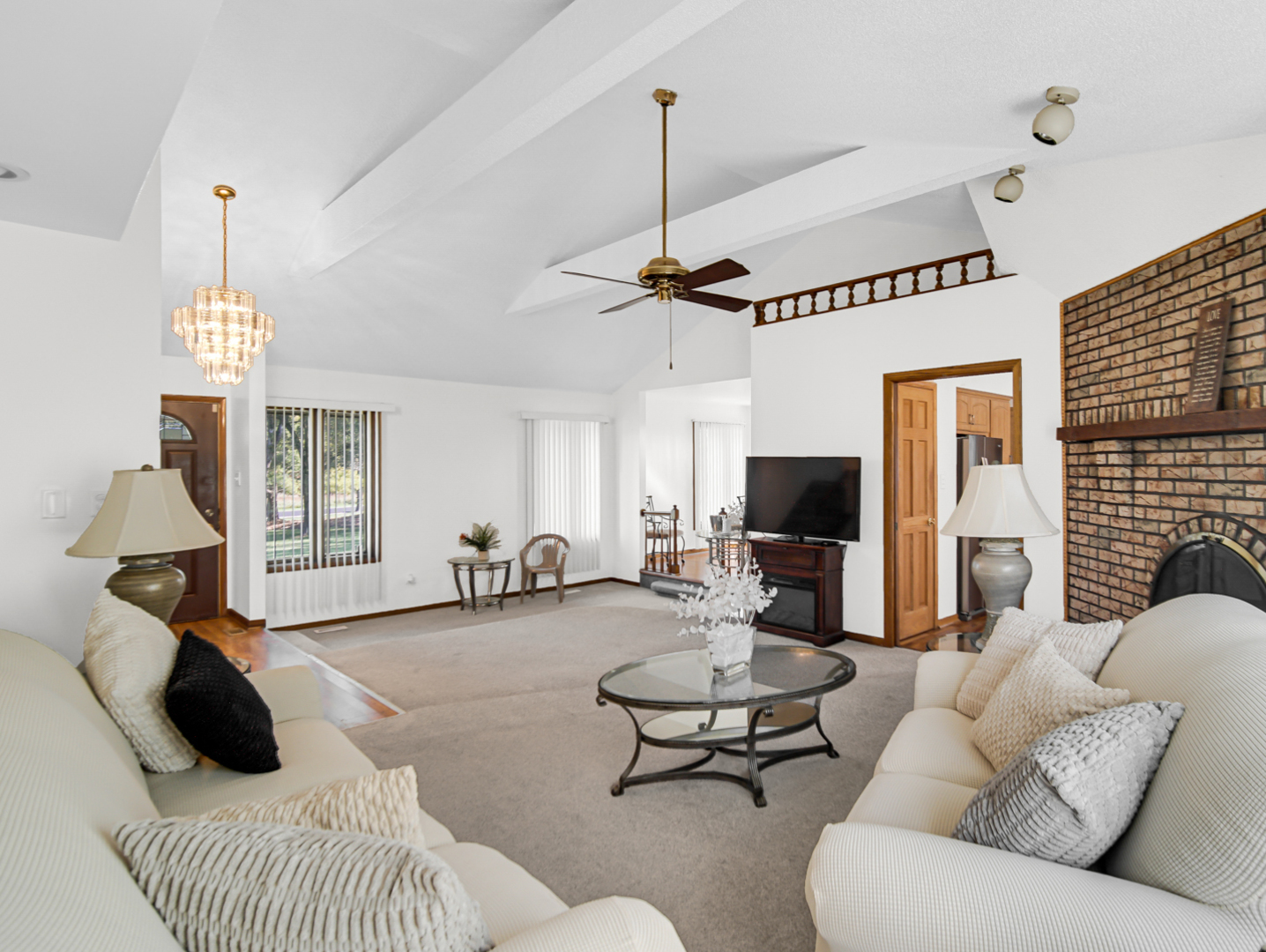 3317 E Buried Oak Drive, Crete, IL
