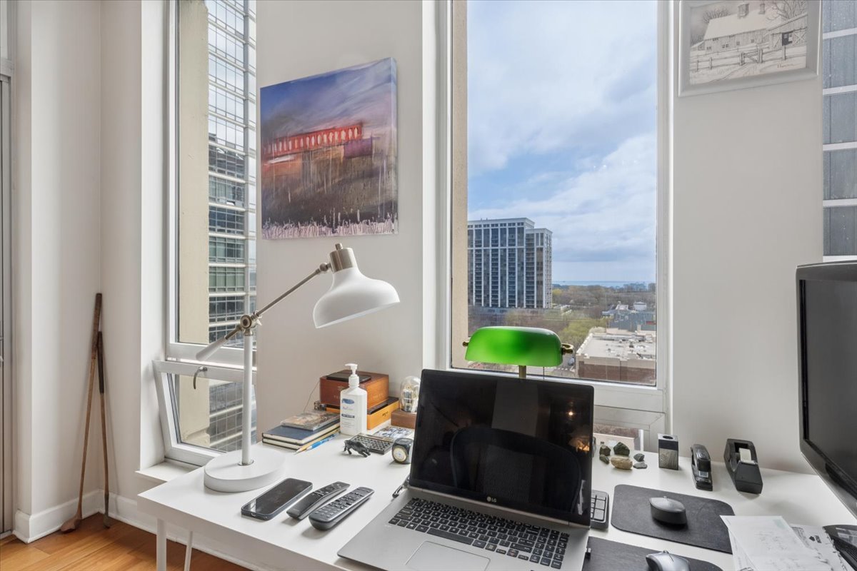 1400 S Michigan Avenue #1001, Chicago, IL