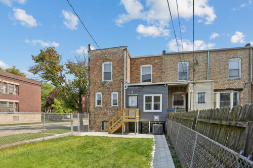 7000 S Eberhart Avenue, Chicago, IL