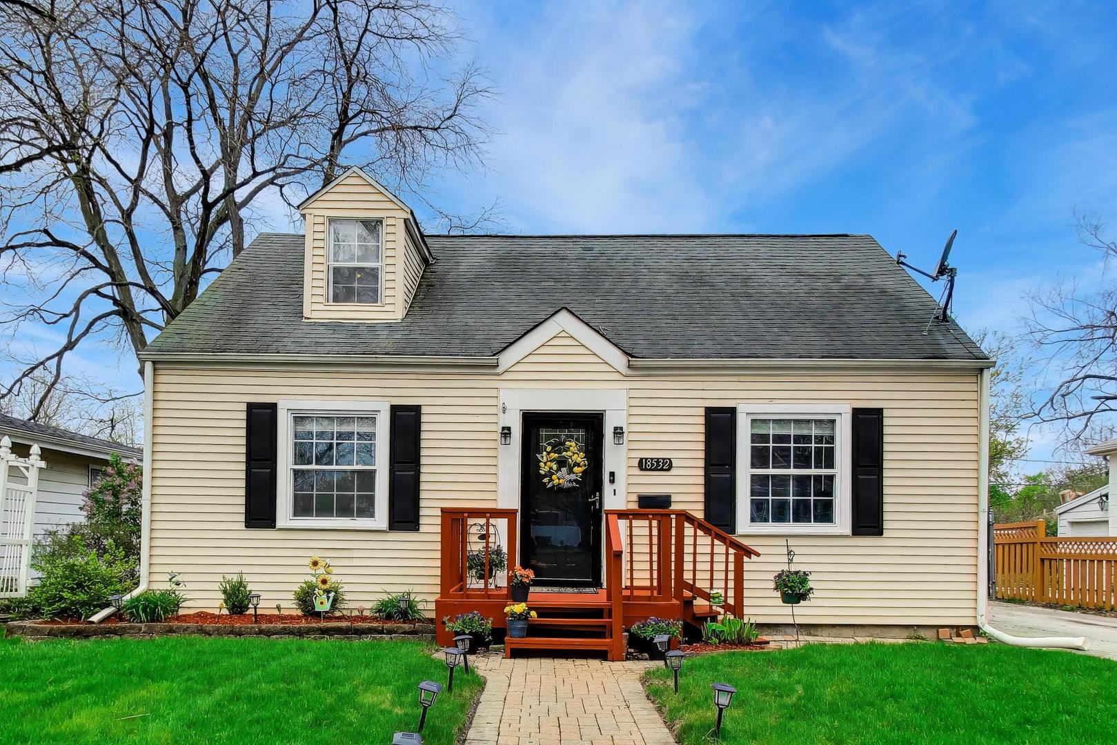 18532 Klimm Avenue, Homewood, IL
