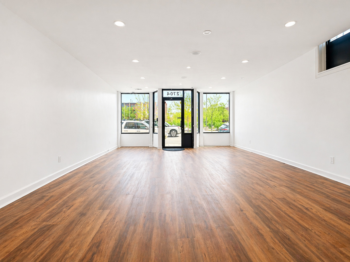 2704 N CALIFORNIA Avenue #1F, Chicago, IL