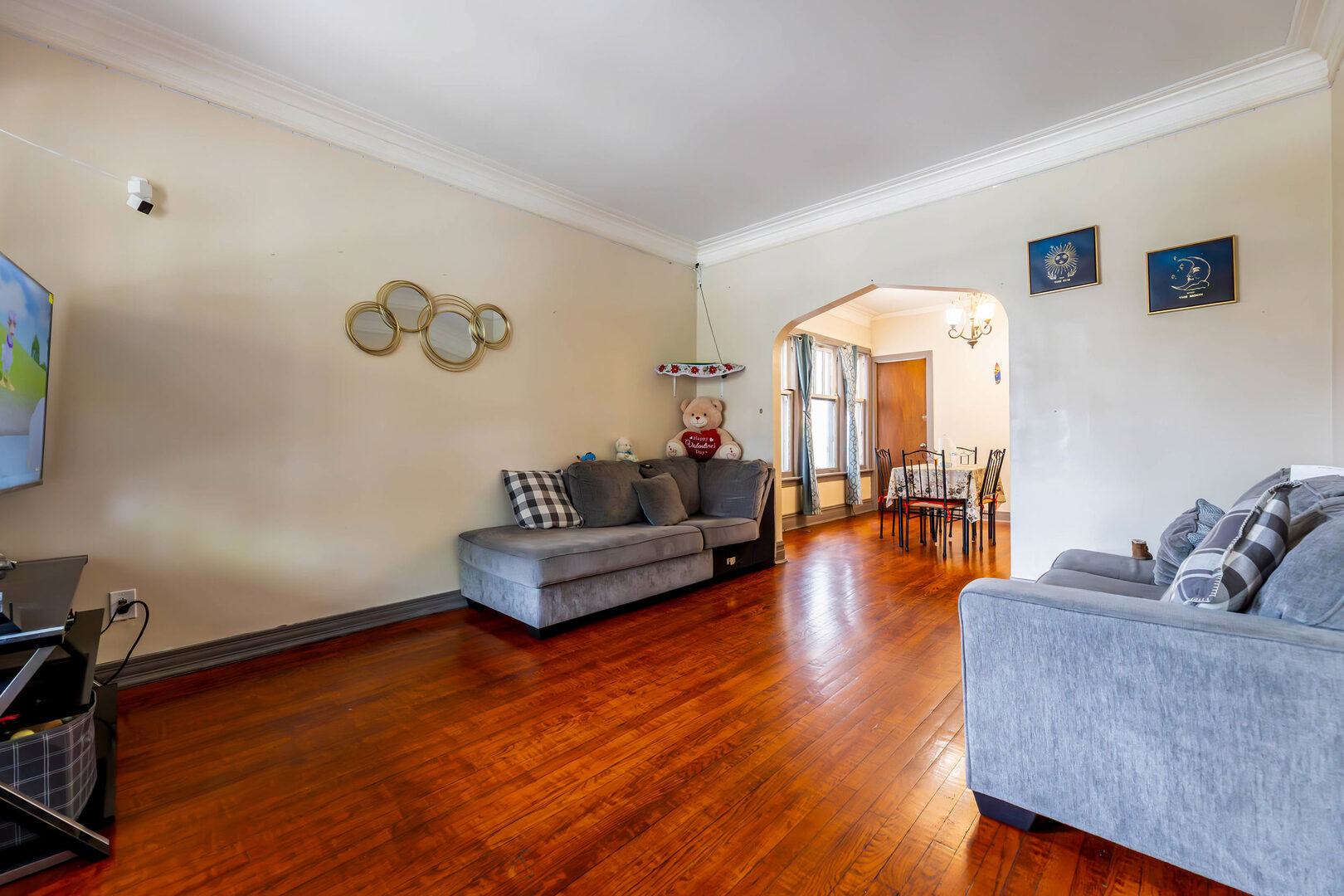 5610 S Honore Street, Chicago, IL