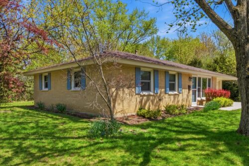 924 Bradford Lane, Schaumburg, IL
