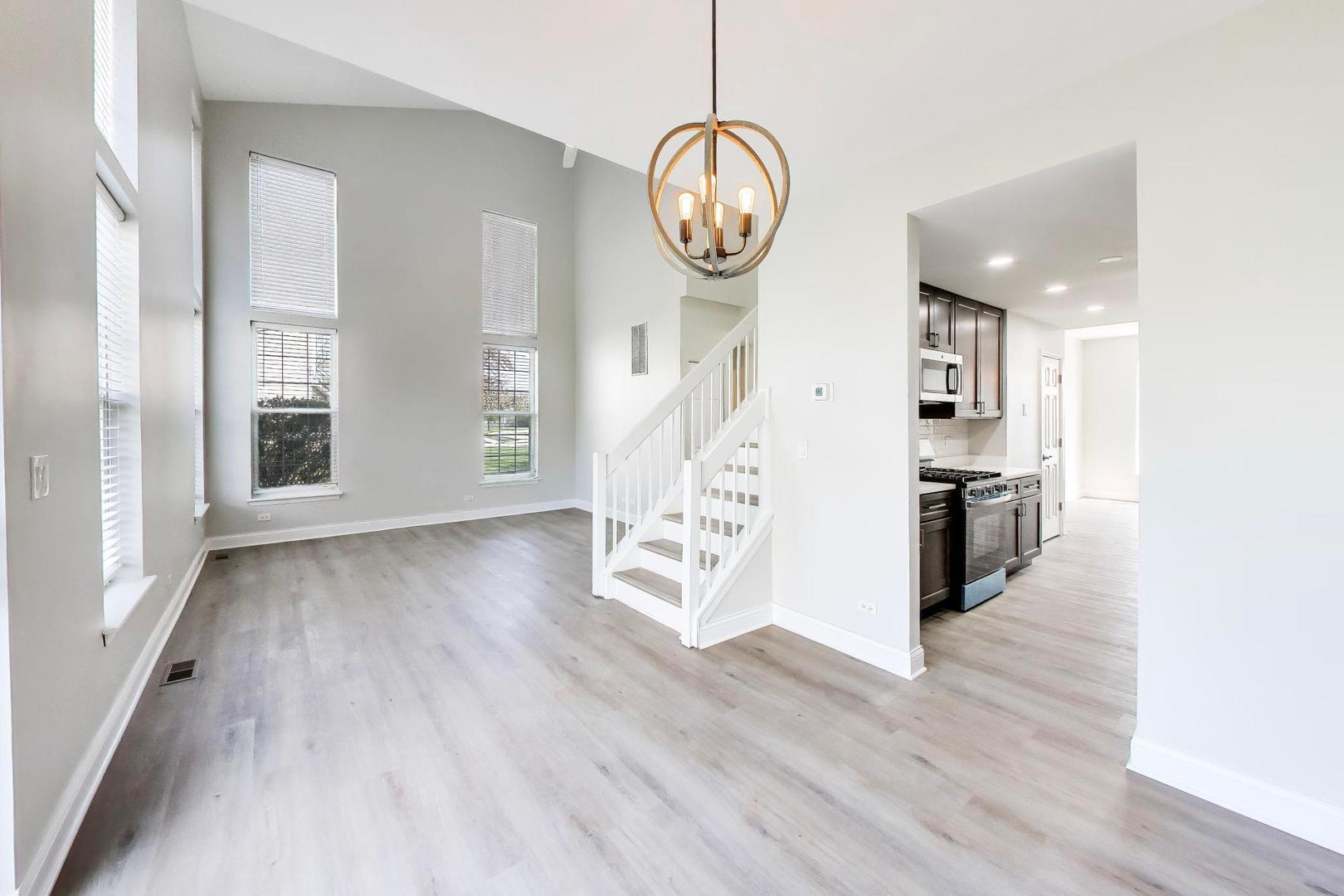 2219 Rossiter Parkway, Plainfield, IL