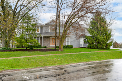 831 N Yale Avenue, Villa Park, IL