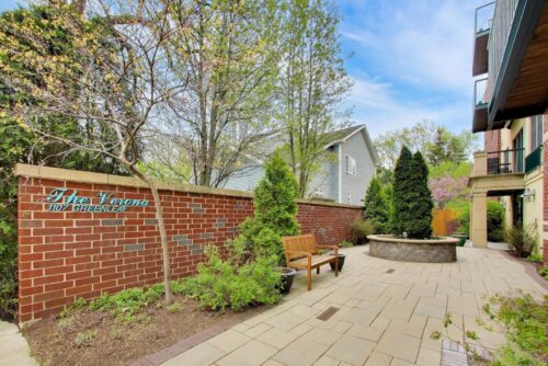 1107 Greenleaf Avenue #3F, Wilmette, IL