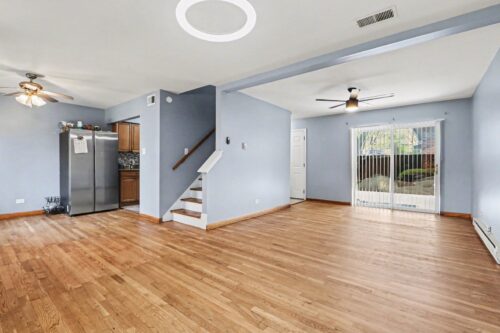 1S217 Stratford Lane, Villa Park, IL