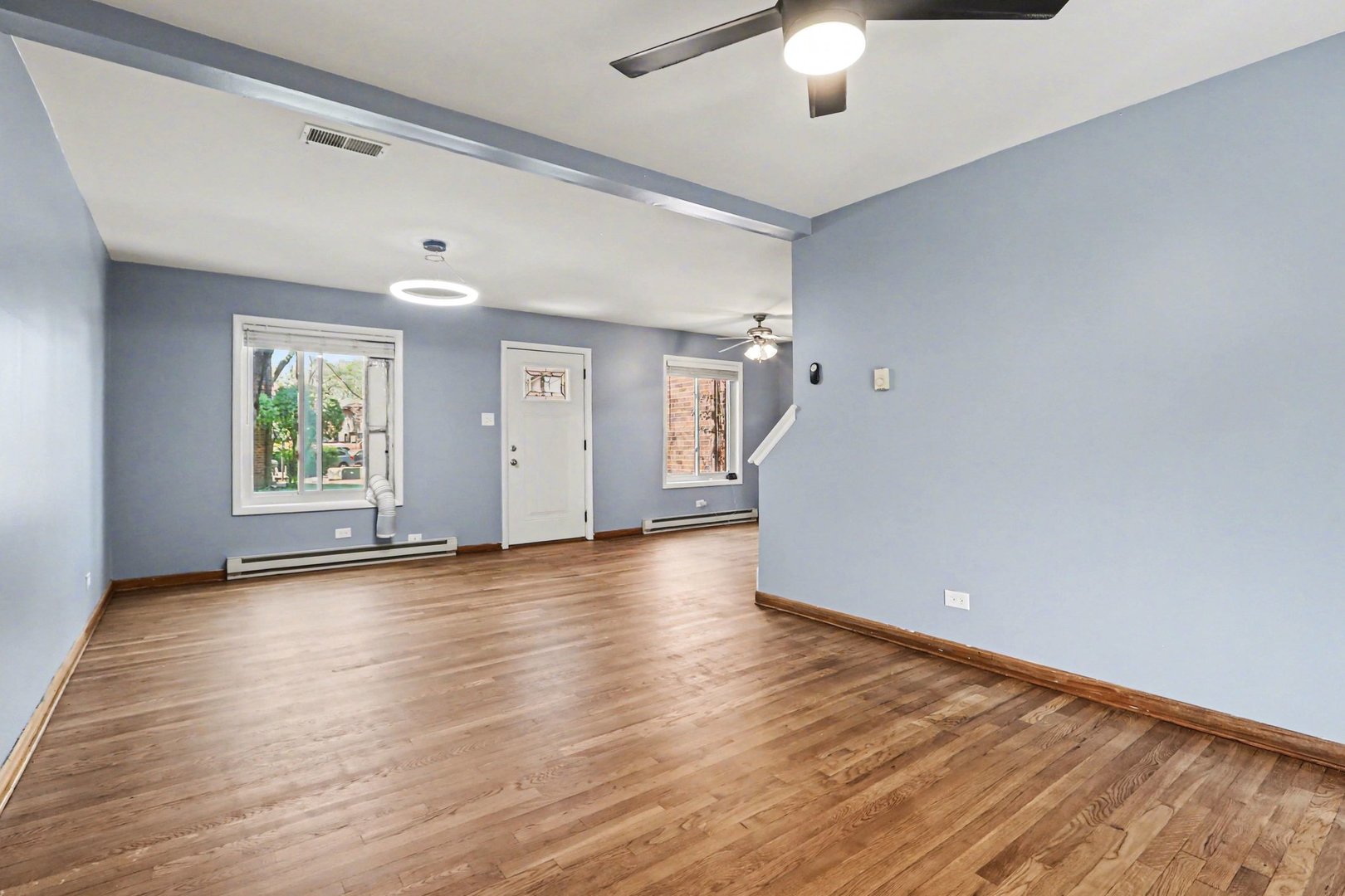 1S217 Stratford Lane, Villa Park, IL