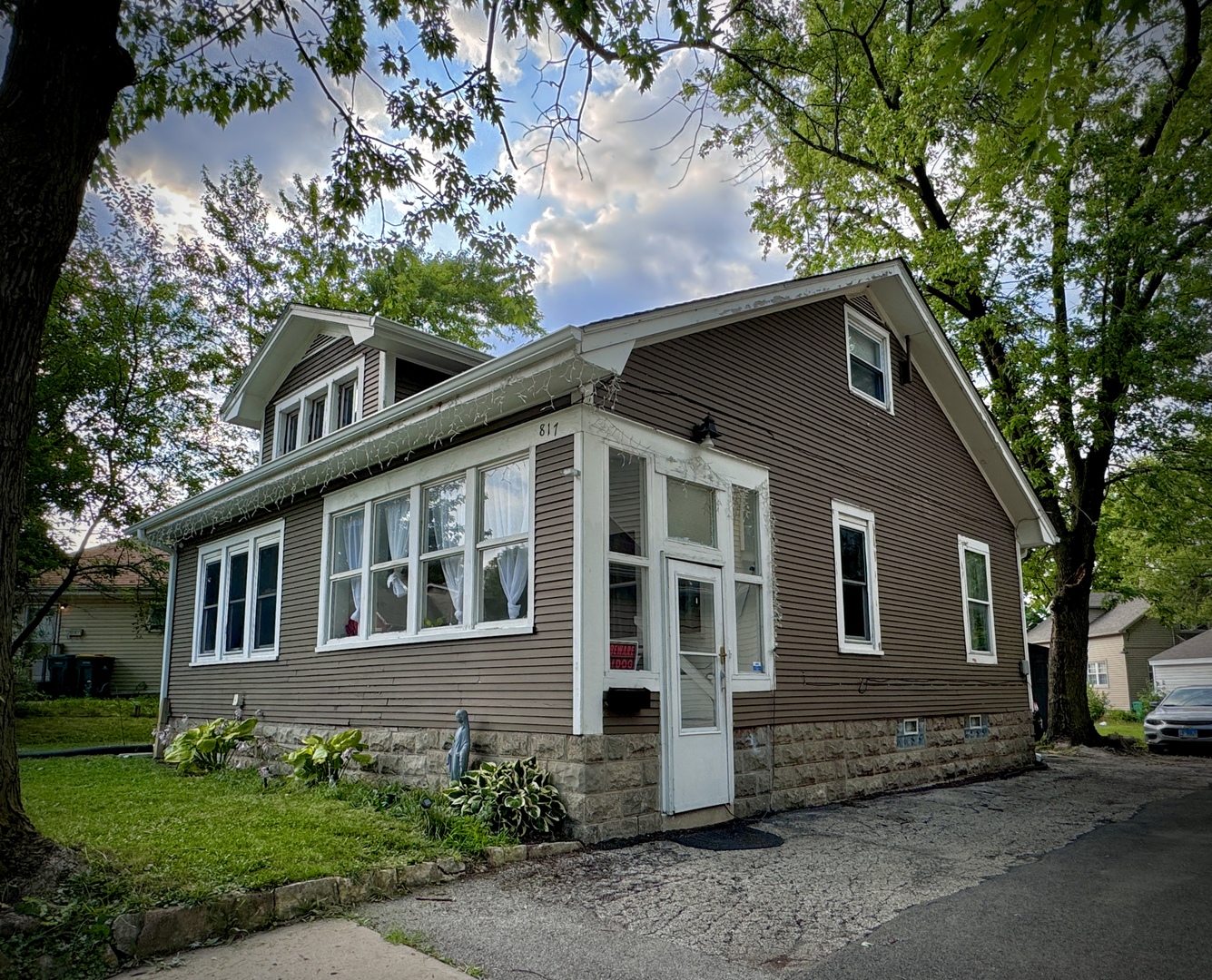 817 Cochrane Avenue, Joliet, IL
