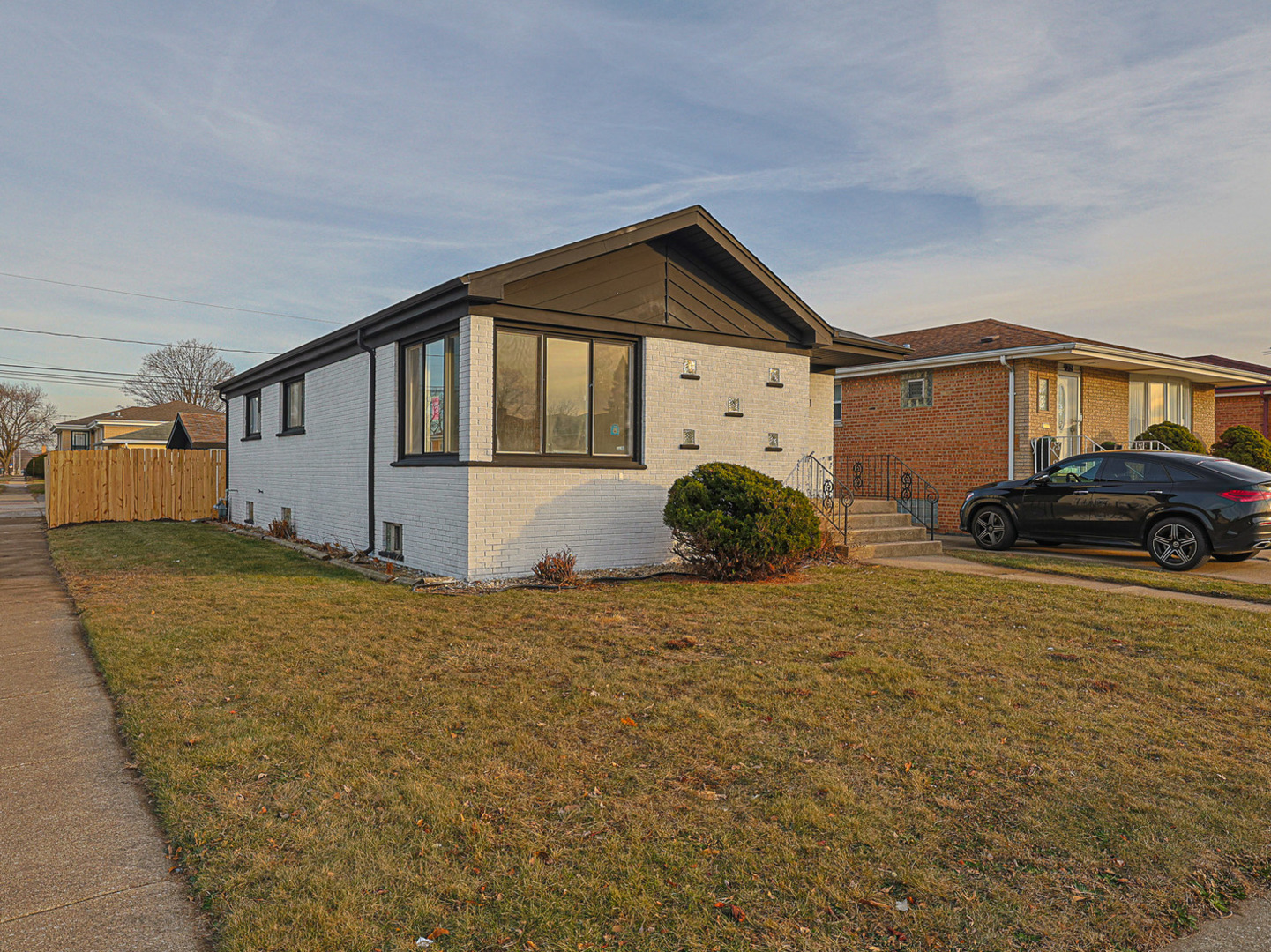 371 Bensley Avenue, Calumet City, IL