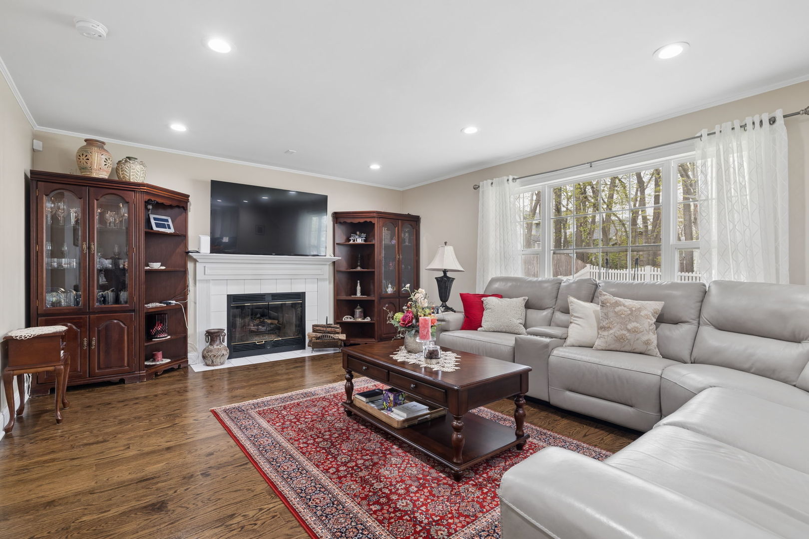623 Wild Indigo Avenue, Romeoville, IL