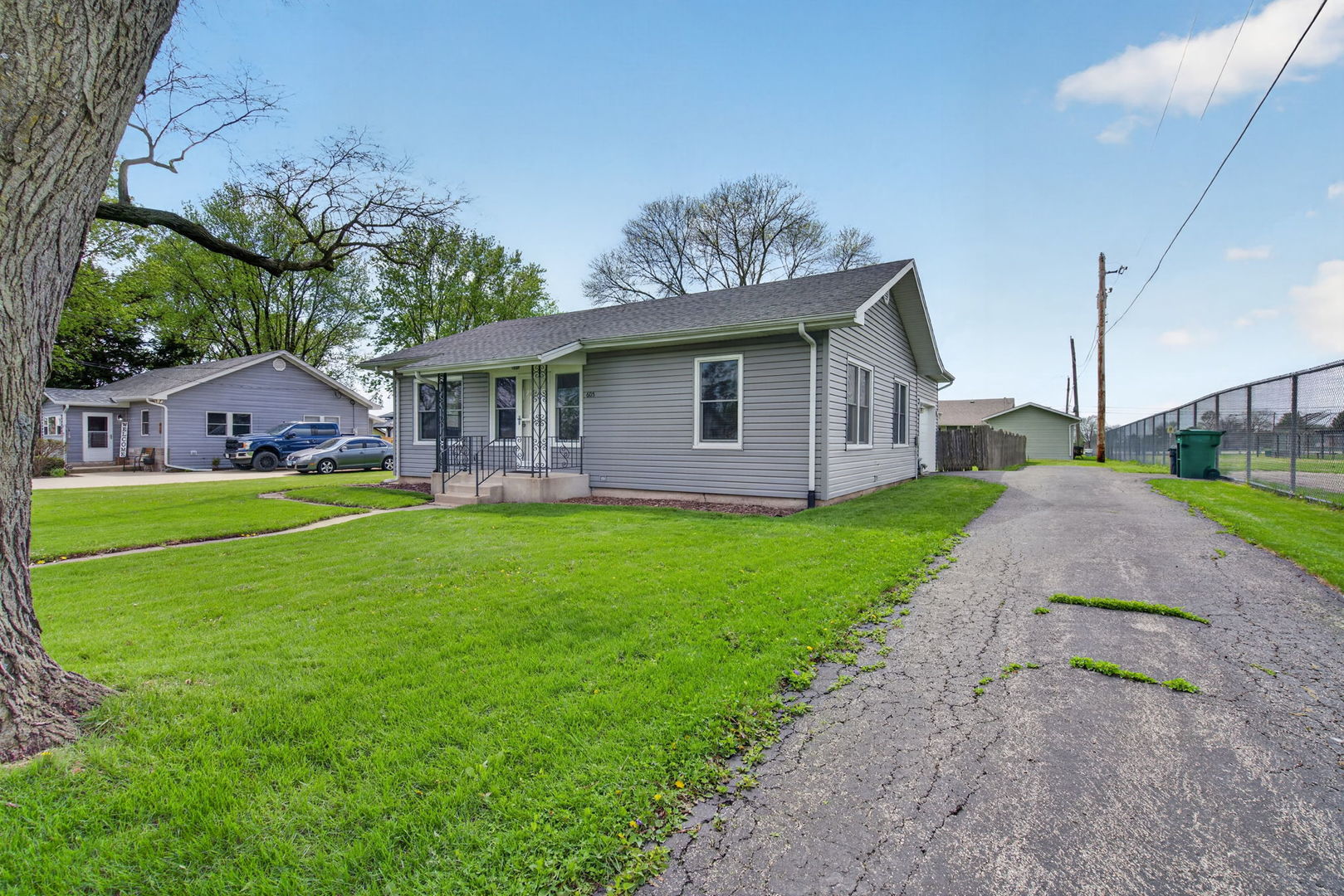 605 S Eastern Avenue, Manhattan, IL