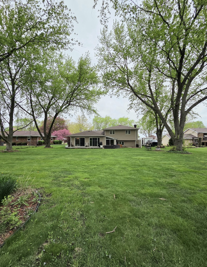 20715 Thomas Drive, Lockport, IL