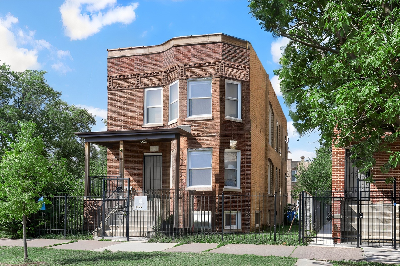 3622 W Franklin Boulevard #1, Chicago, IL