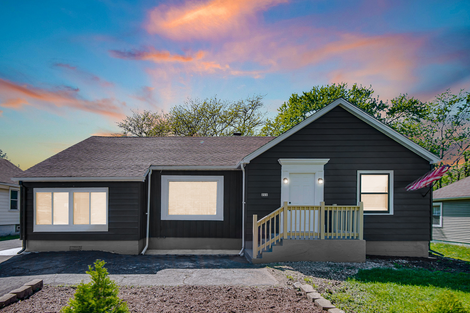 211 Independence Avenue, Joliet, IL