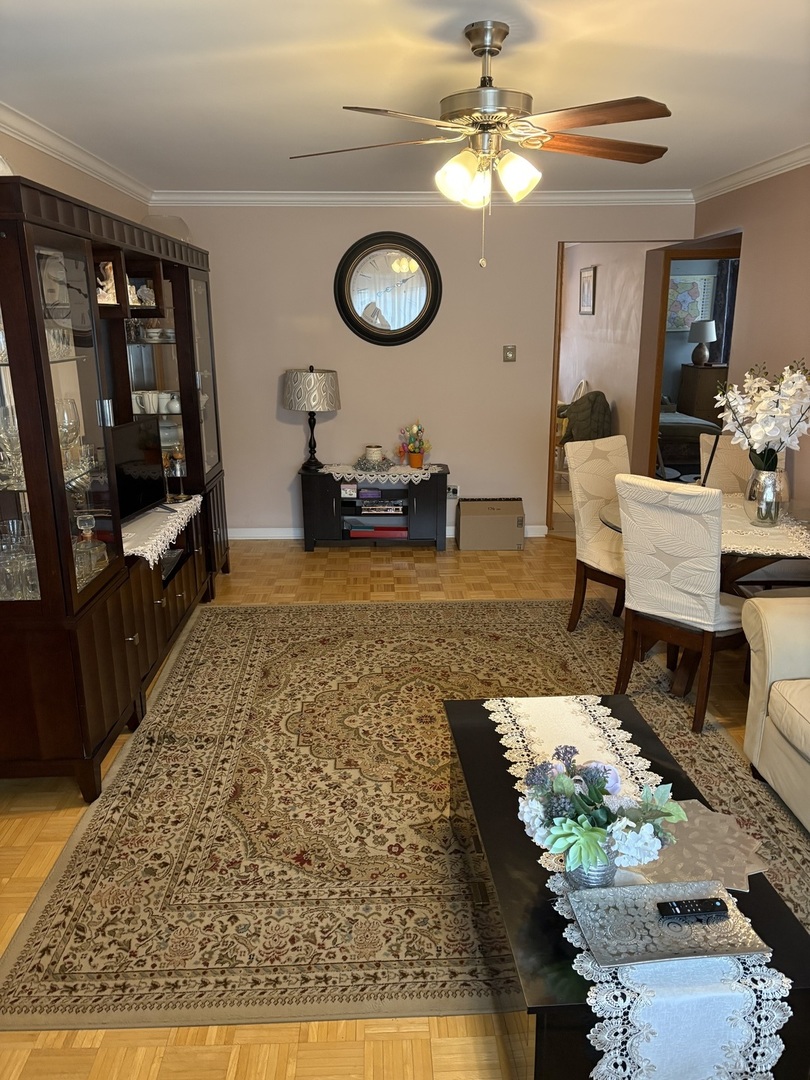 3143 N Nashville Avenue #3E, Chicago, IL